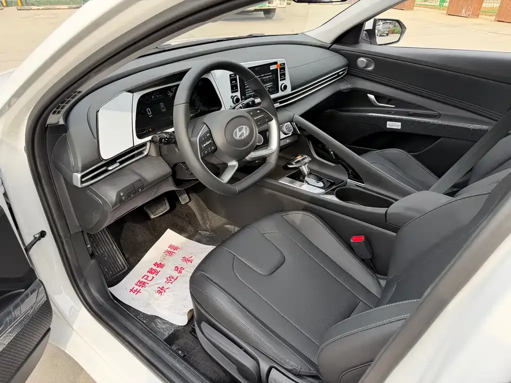 Hyundai Elantra 2026 из CN, фото 4