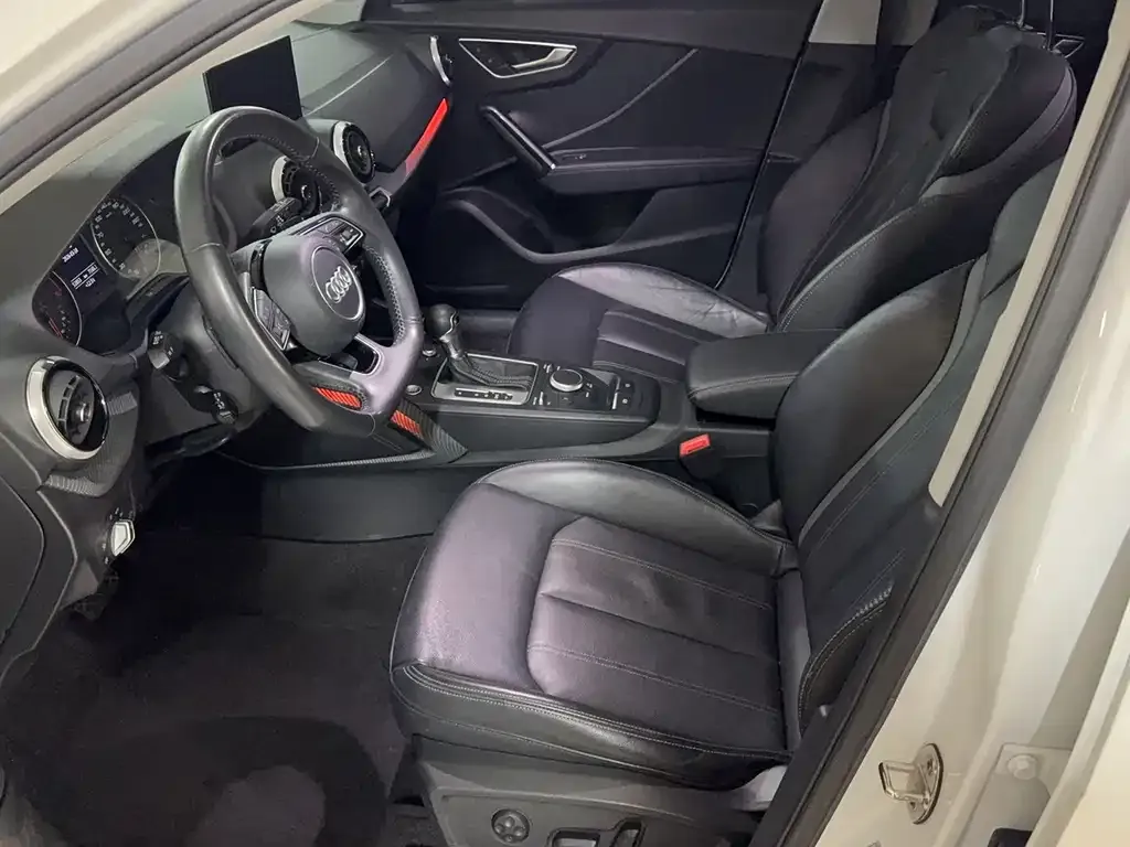 Audi Q2L 2022 из CN, фото 6