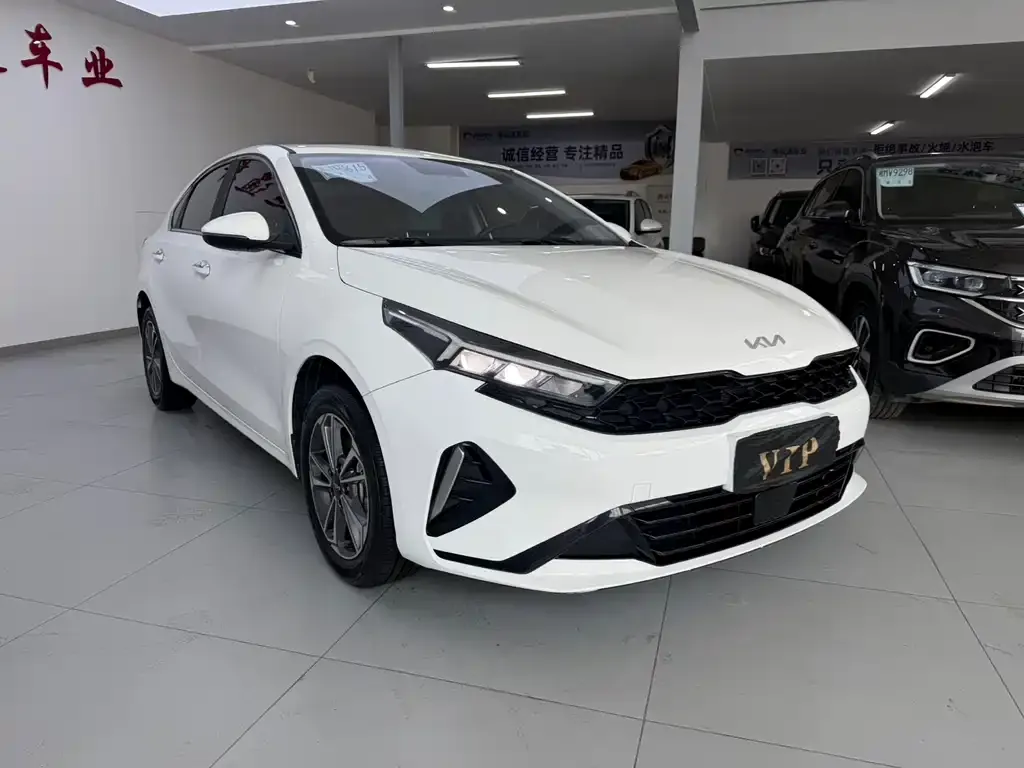 Kia K3 2023 из CN, фото 3