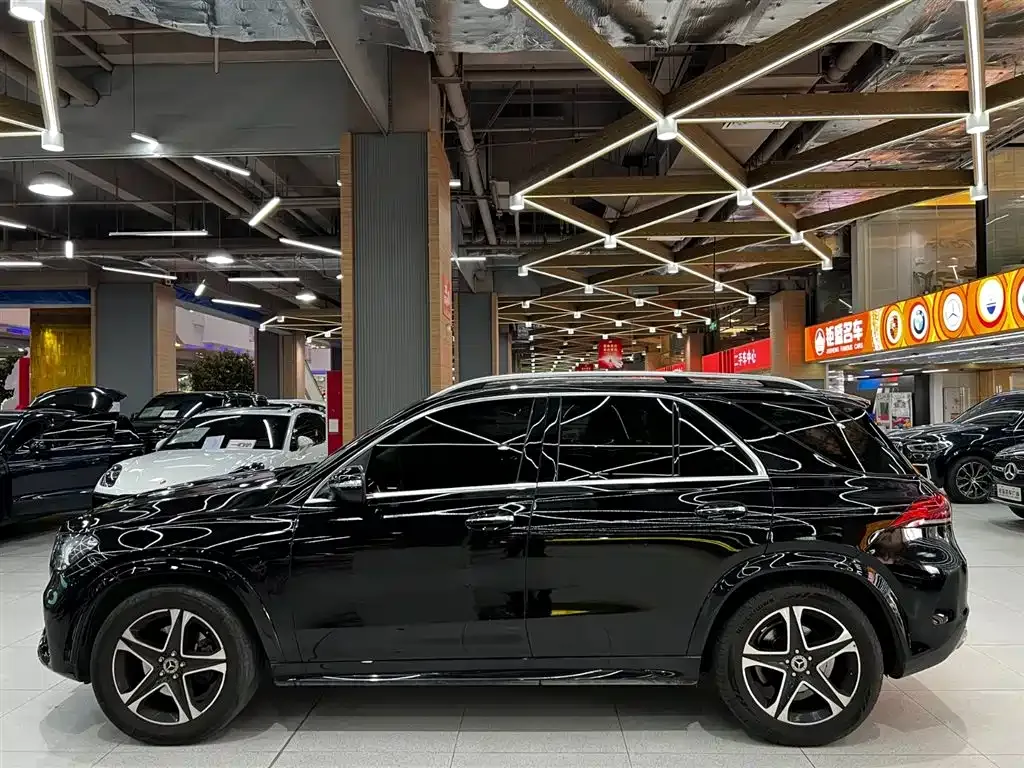 Mercedes-Benz GLE — фото 9