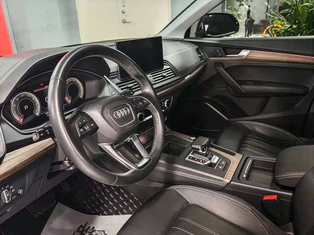 Audi Q5L 2022 из CN, фото 9