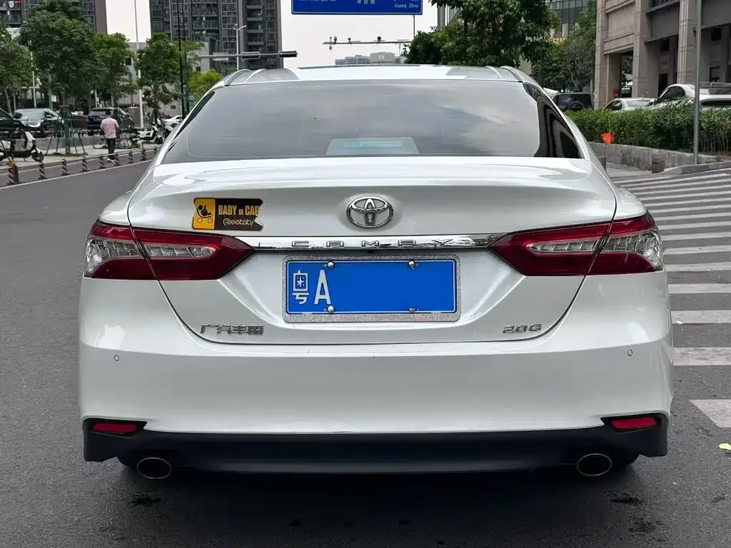 Toyota Camry 2021 из CN, фото 8