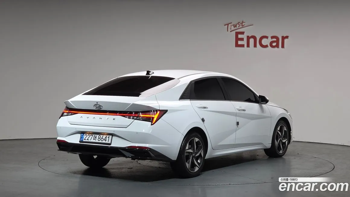 Hyundai AVANTE 2021 из KR, фото 5