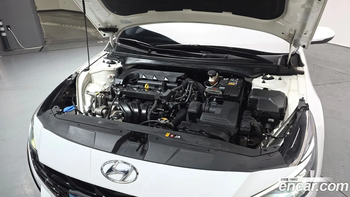 Hyundai AVANTE 2021 из KR, фото 10