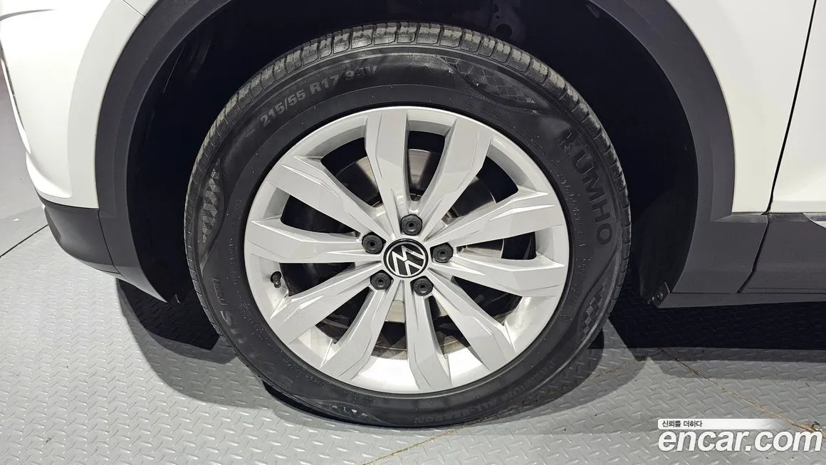 Volkswagen T-Roc 2021 из KR, фото 7