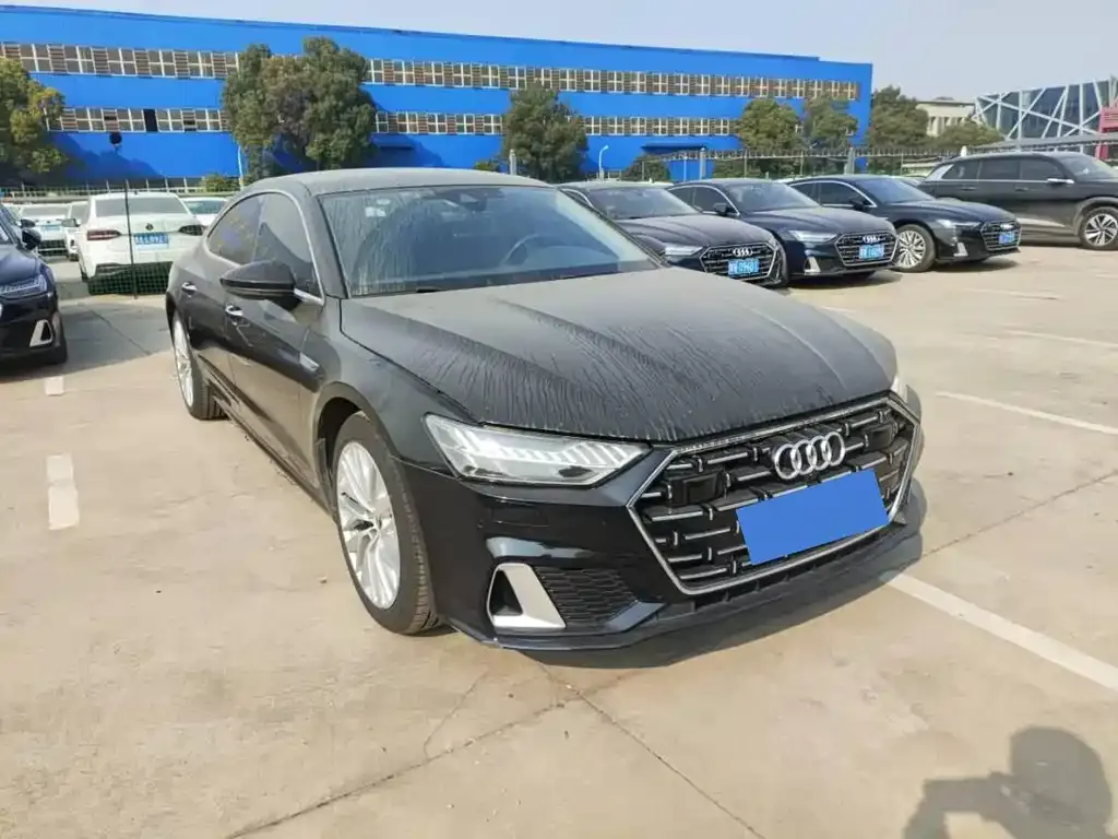 Audi A7L 2024 из CN, фото 3