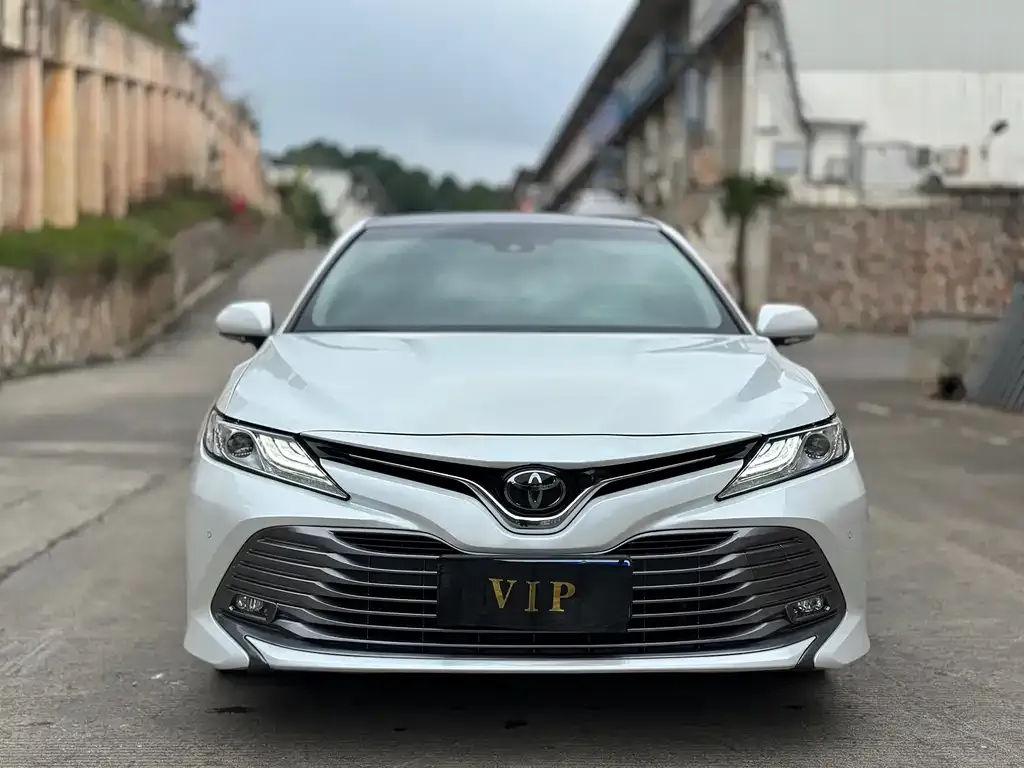 Toyota Camry 2021 из CN, фото 6