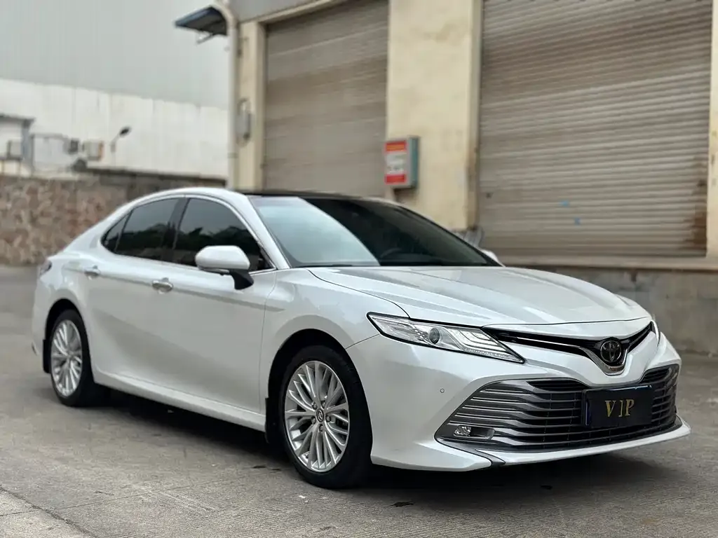 Toyota Camry 2021 из CN, фото 5