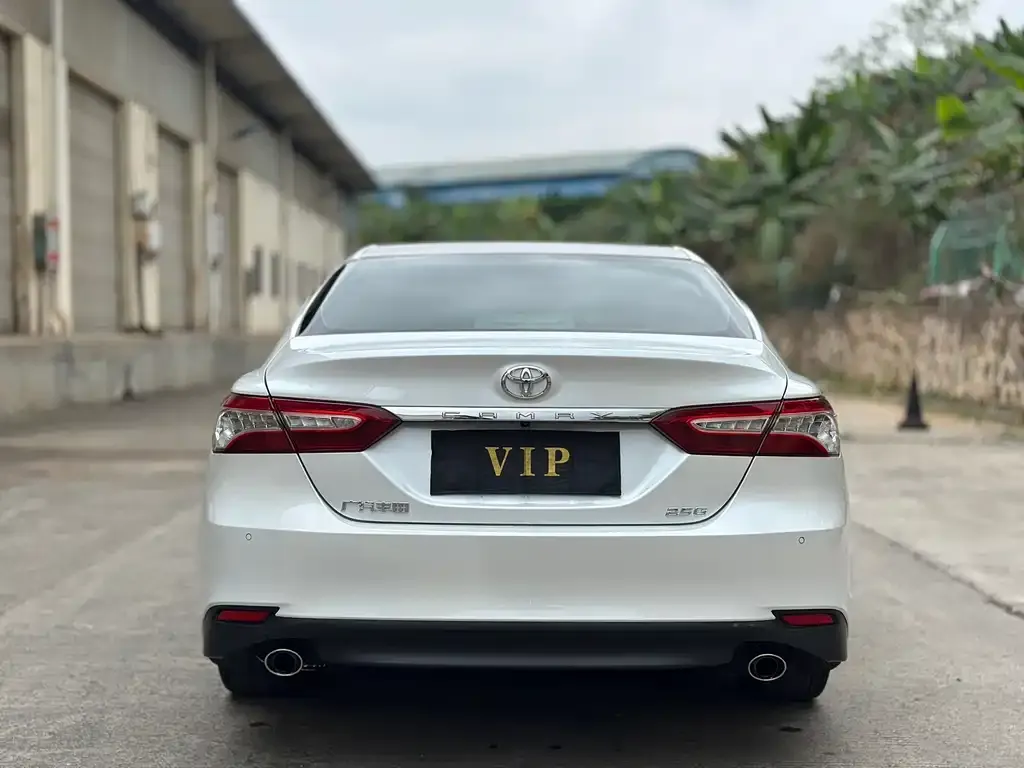 Toyota Camry 2021 из CN, фото 4