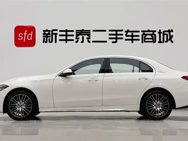 Mercedes-Benz C-Class 2024 из CN, фото 4