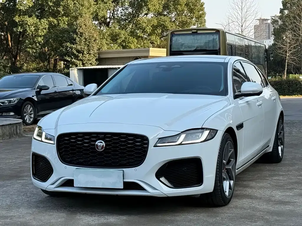 Jaguar XFL 2022 из CN, фото 1