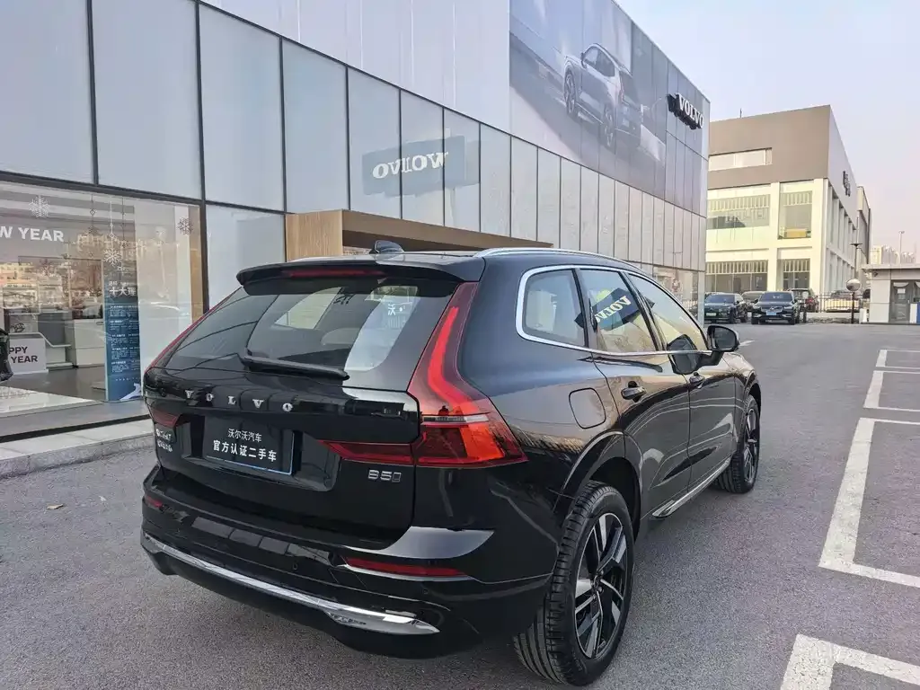 Volvo XC60 2025 из CN, фото 8