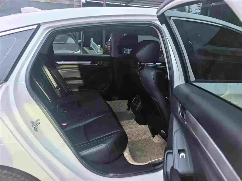 Honda Accord 2021 из CN, фото 10