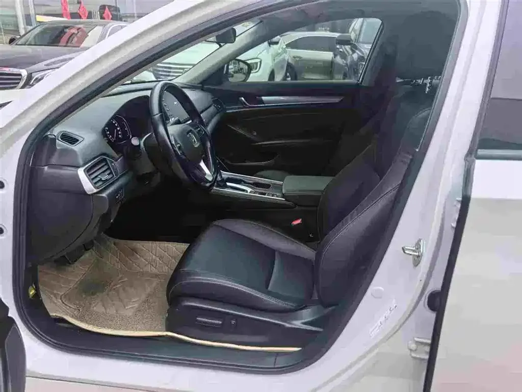 Honda Accord 2021 из CN, фото 7