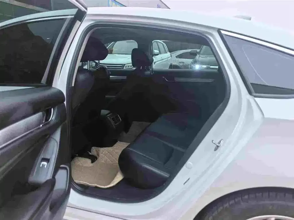 Honda Accord 2021 из CN, фото 4