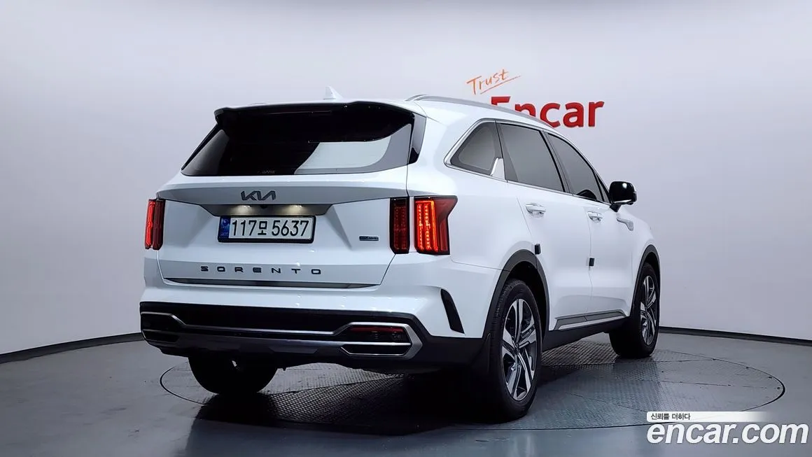 Kia Sorento — фото 6