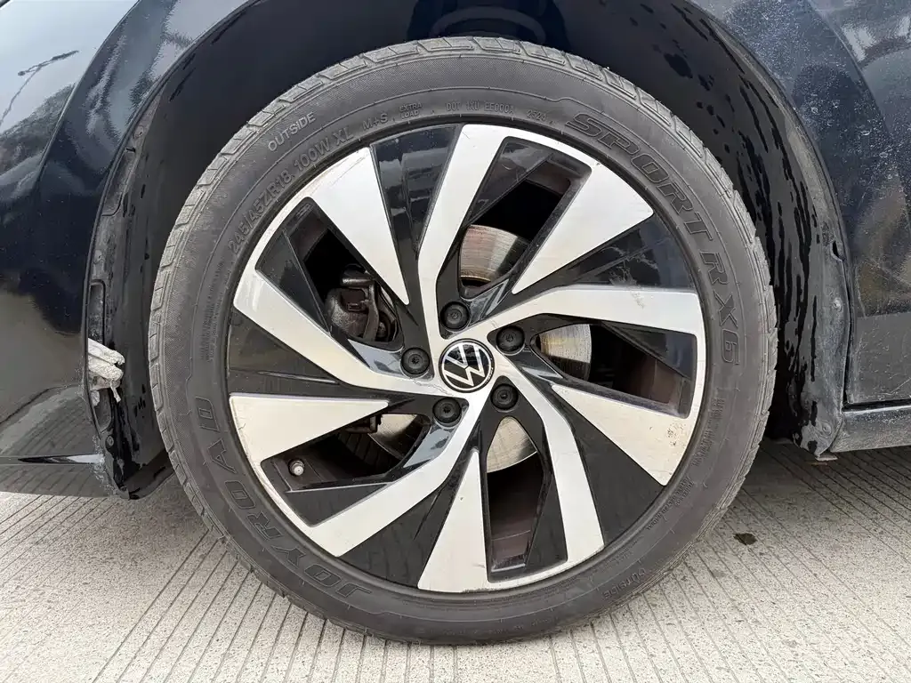 Volkswagen Passat 2024 из CN, фото 8