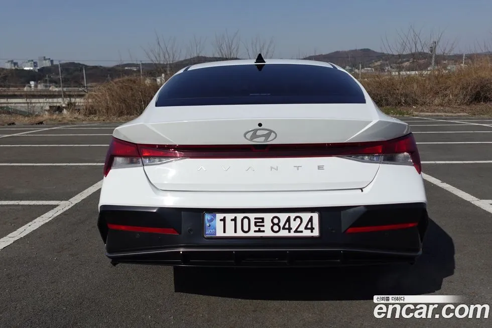 Hyundai AVANTE 2024 из KR, фото 3