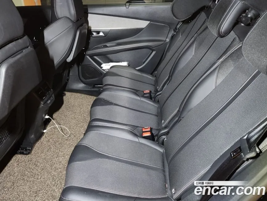 Peugeot 5008 2022 из KR, фото 6
