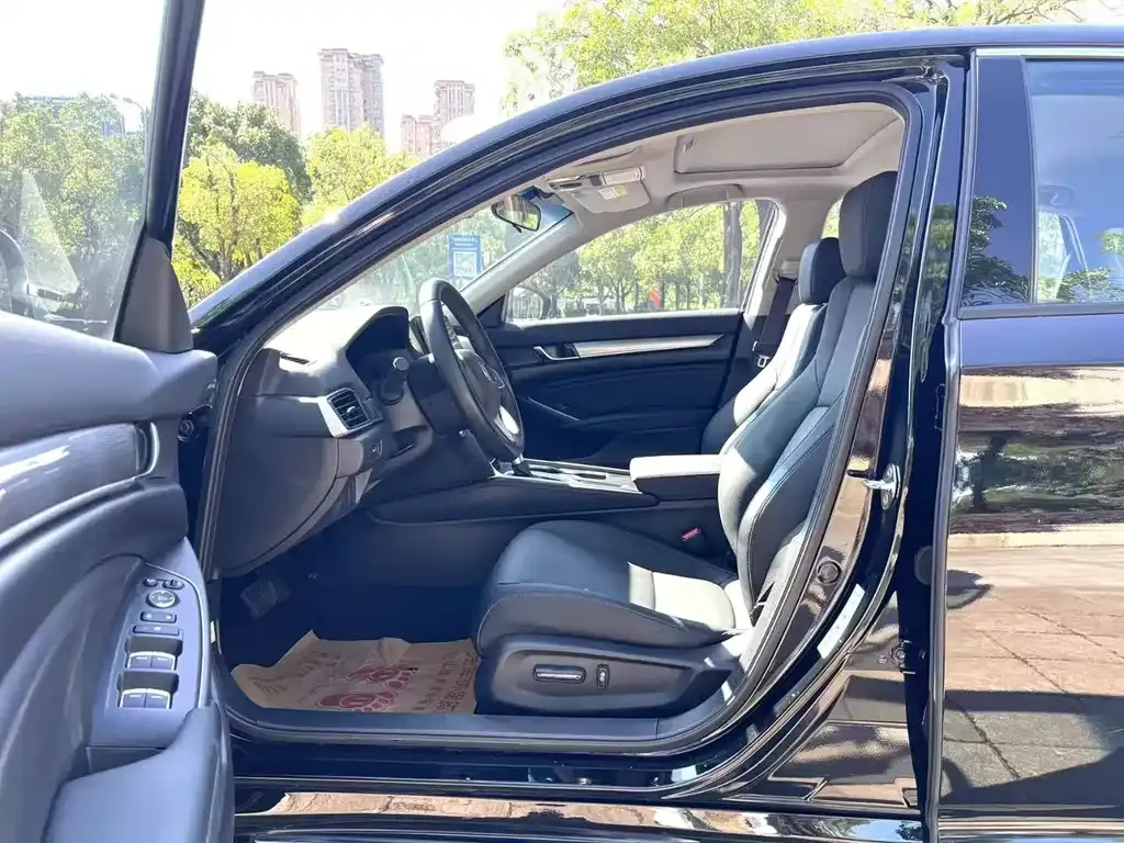 Honda Accord 2022 из CN, фото 6