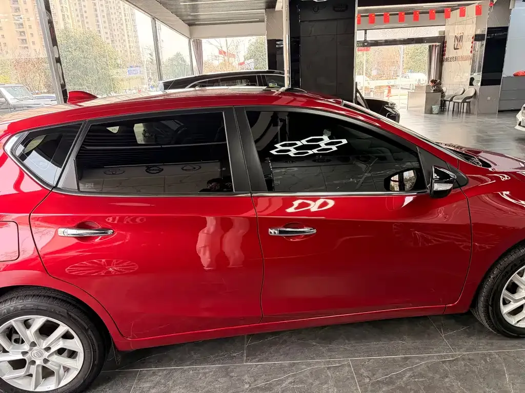 Nissan Tiida 2024 из CN, фото 7