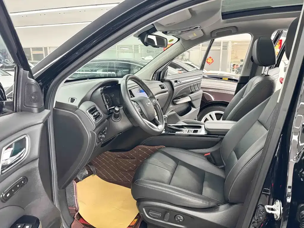 GAC Motor Trumpchi GS8 — фото 9
