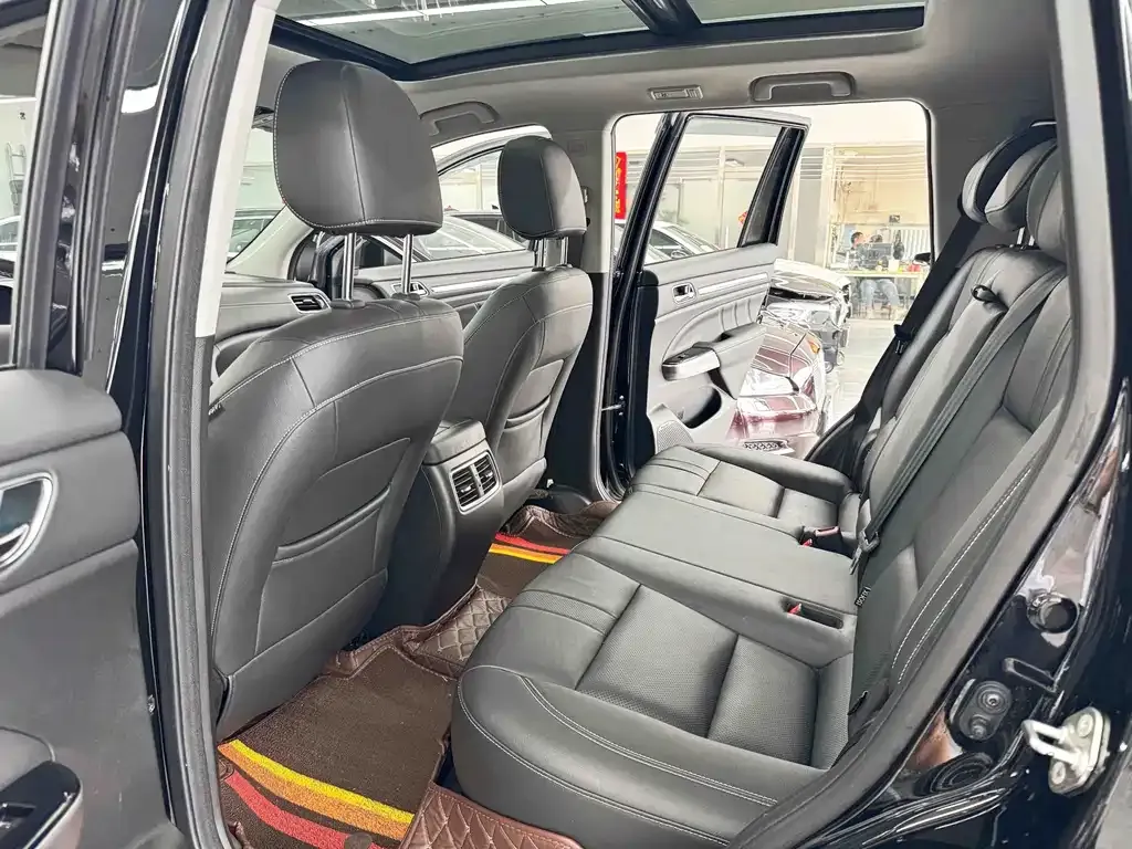 GAC Motor Trumpchi GS8 — фото 8