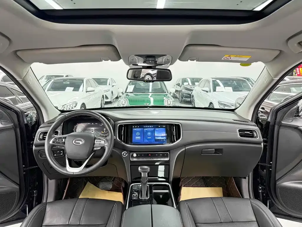 GAC Motor Trumpchi GS8 — фото 6