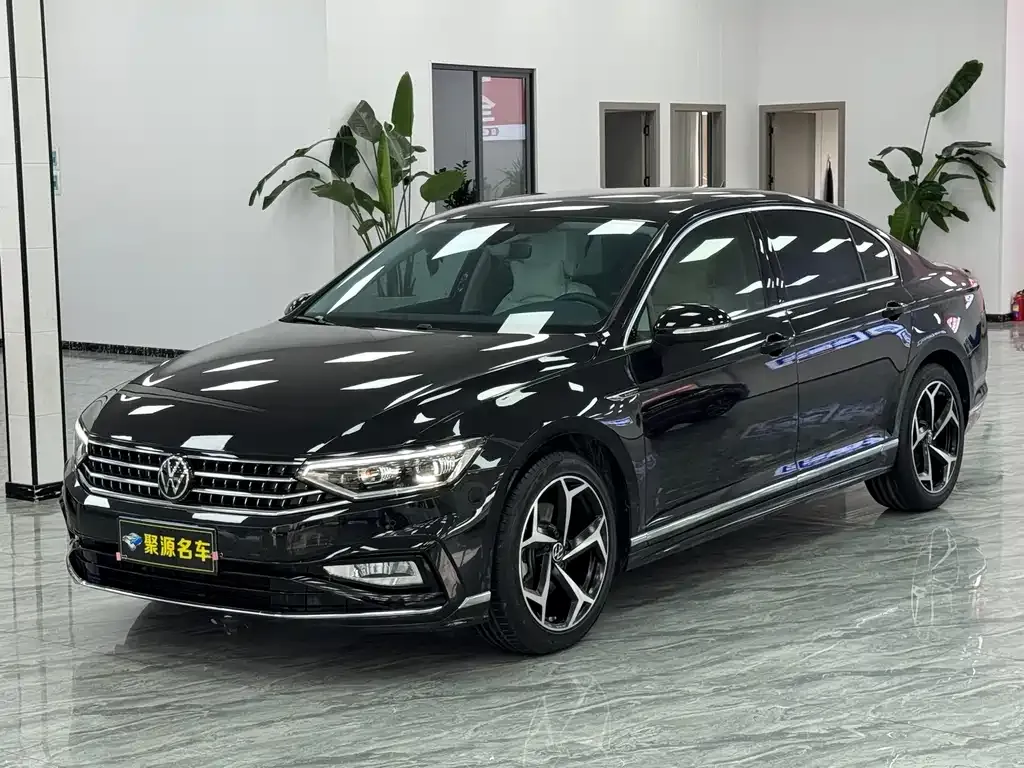 Volkswagen Magotan 2024 из CN, фото 1