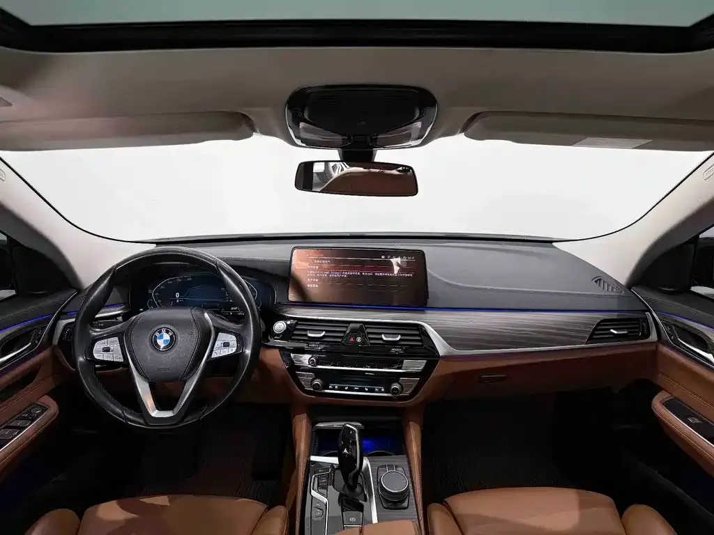 BMW 6 Series GT 2022 из CN, фото 9