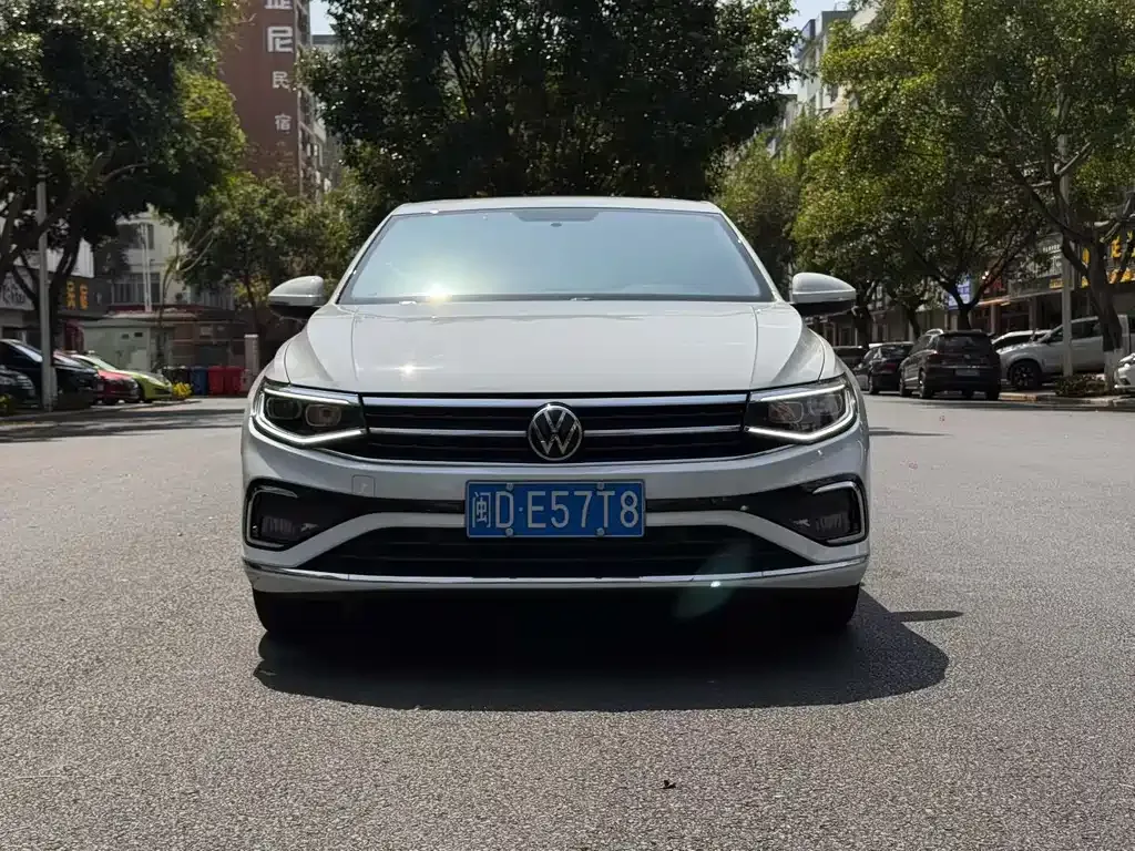 Volkswagen Bora 2023 из CN, фото 7