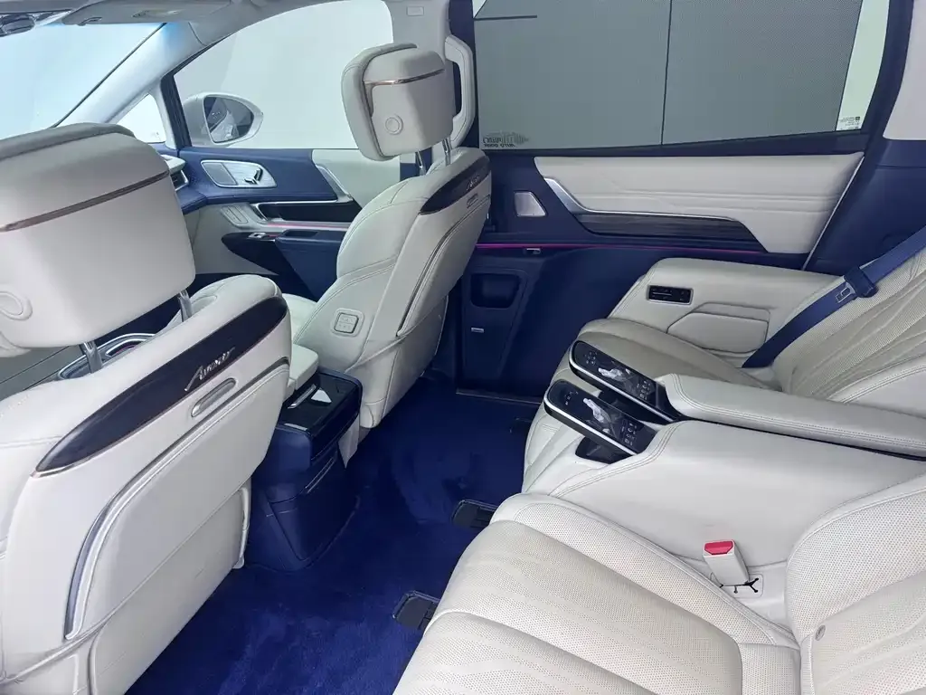 Buick Century 2023 из CN, фото 7