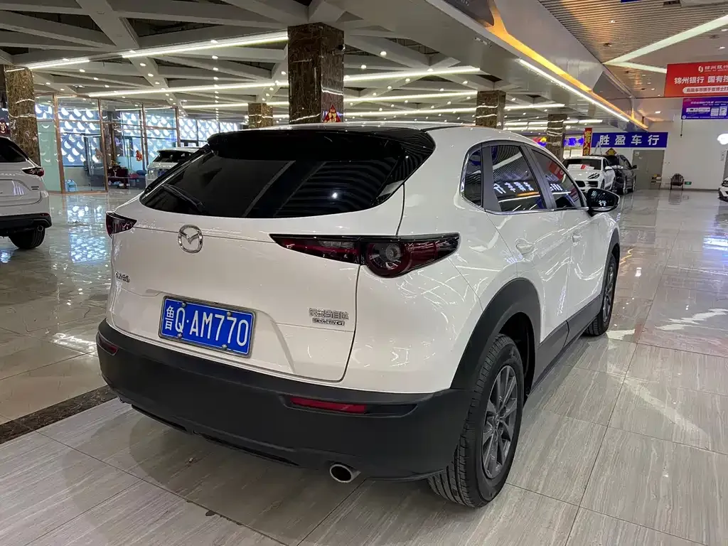 Mazda CX-30 — фото 8