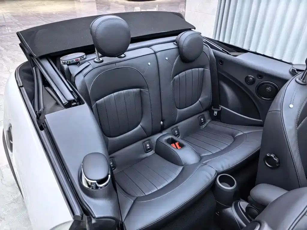 MINI Cooper (3-door) 2023 из CN, фото 7