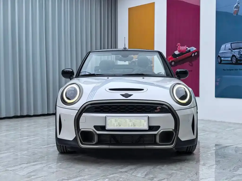 MINI Cooper (3-door) 2023 из CN, фото 10