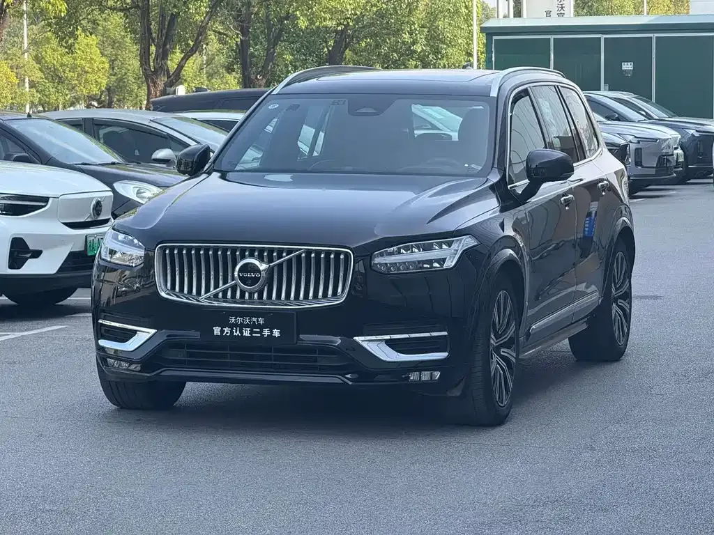 Volvo XC90 — фото 6