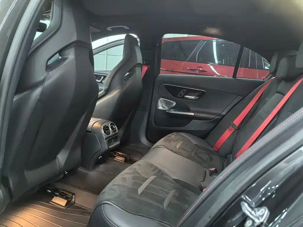 Mercedes-Benz C-Class AMG — фото 2
