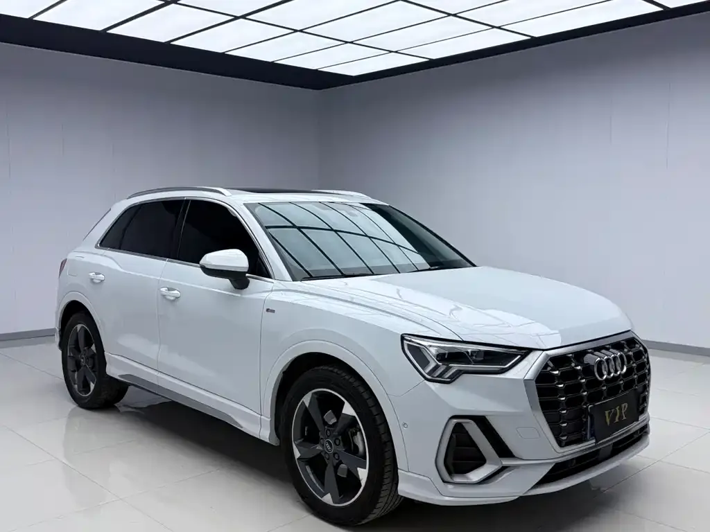 Audi Q3 — фото 3