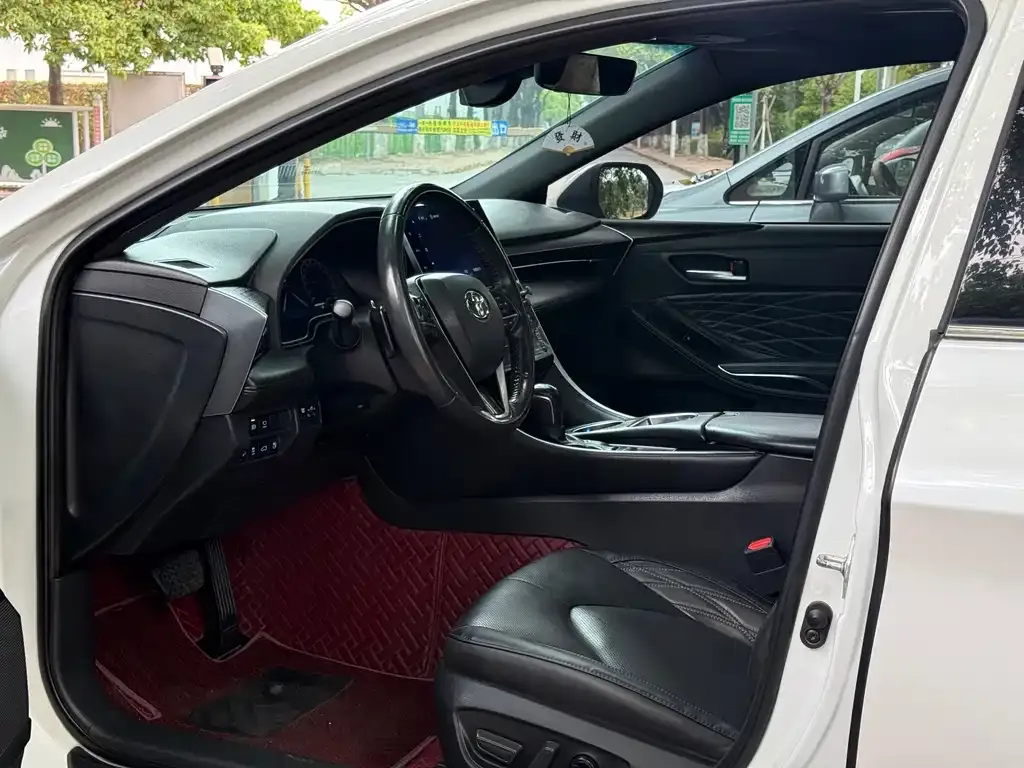 Toyota Avalon 2023 из CN, фото 3