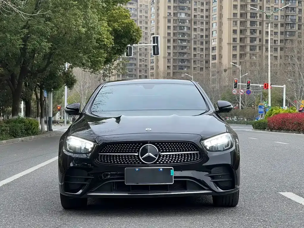 Mercedes-Benz E-Class 2022 из CN, фото 2