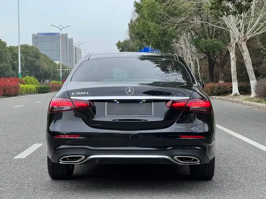 Mercedes-Benz E-Class 2022 из CN, фото 6