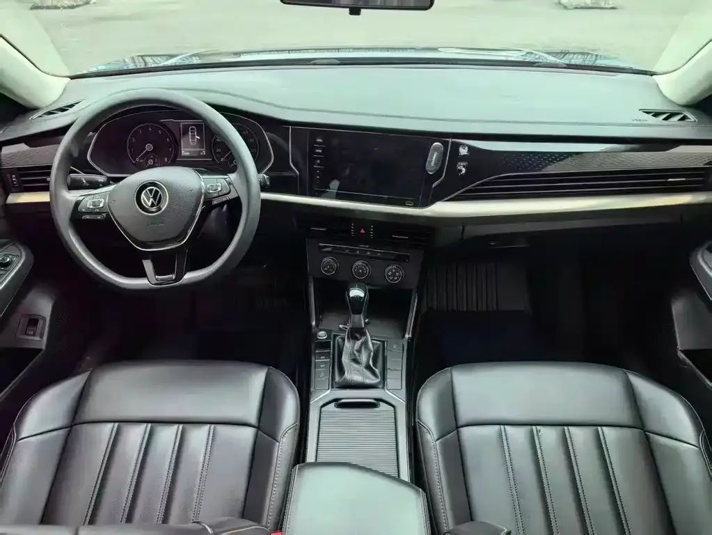 Volkswagen Passat 2022 из CN, фото 4