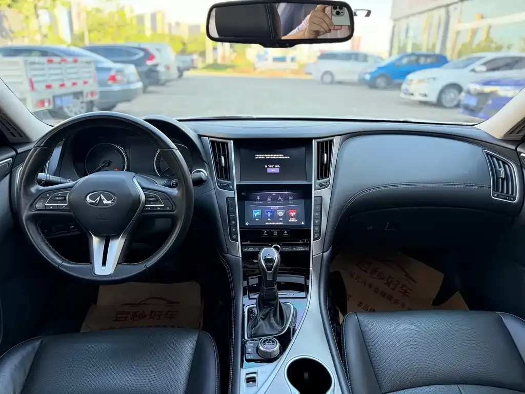 Infiniti Q50L 2021 из CN, фото 8