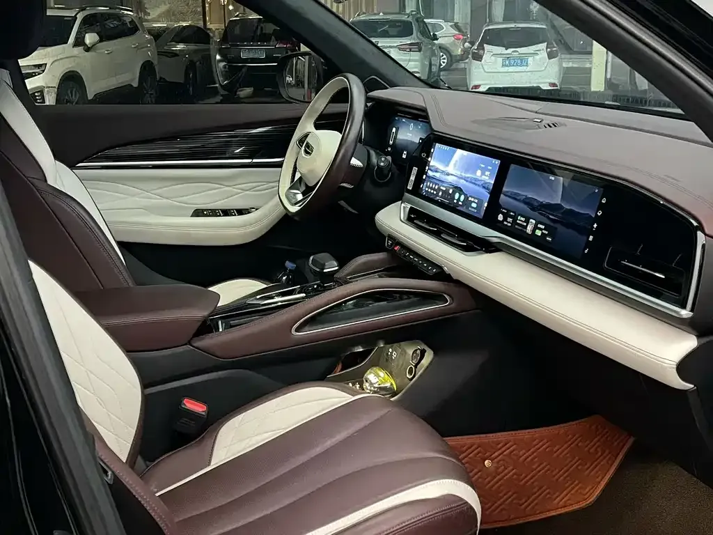 Geely Xingyue L 2023 из CN, фото 3