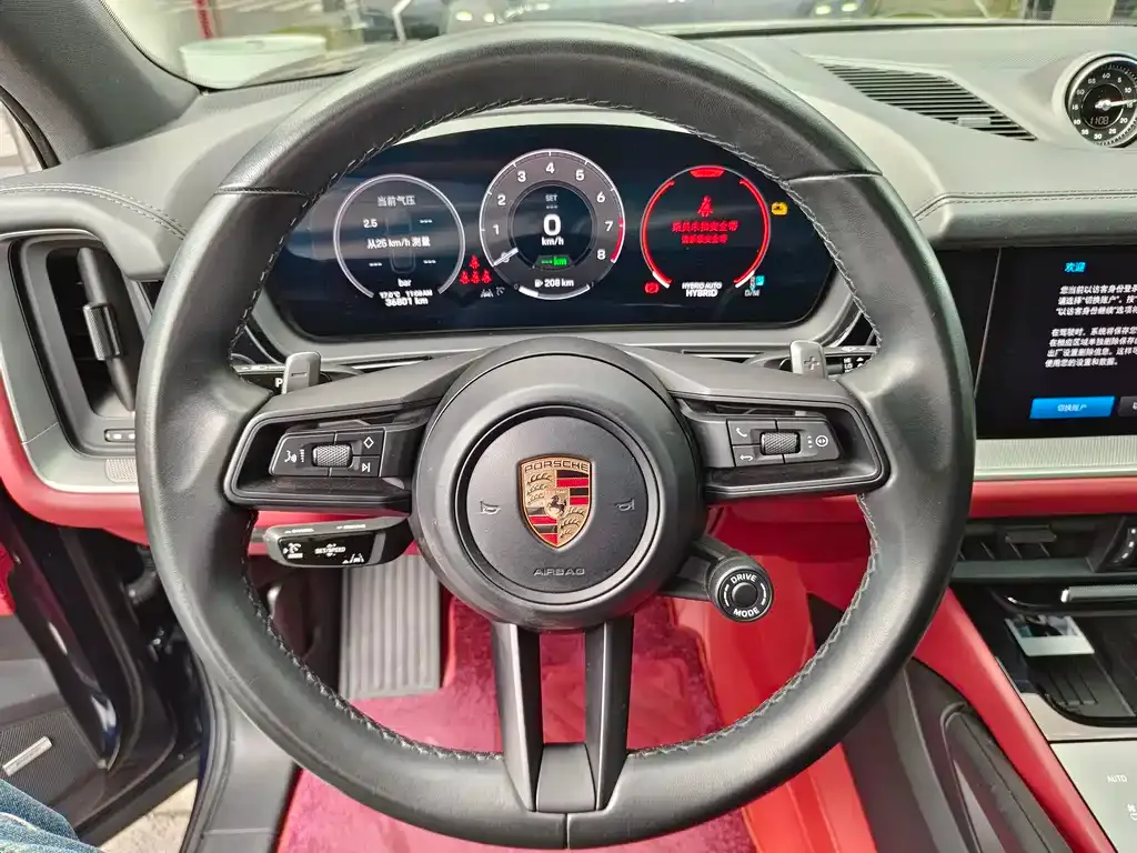Porsche Cayenne Hybrid 2024 из CN, фото 4