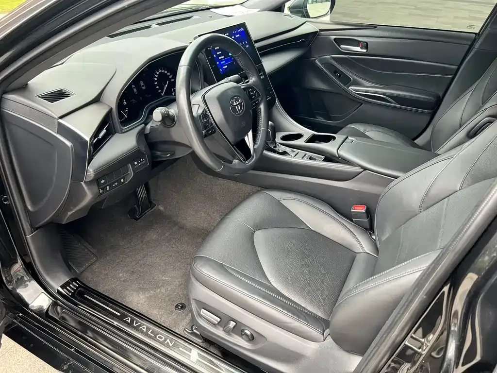 Toyota Avalon 2022 из CN, фото 9
