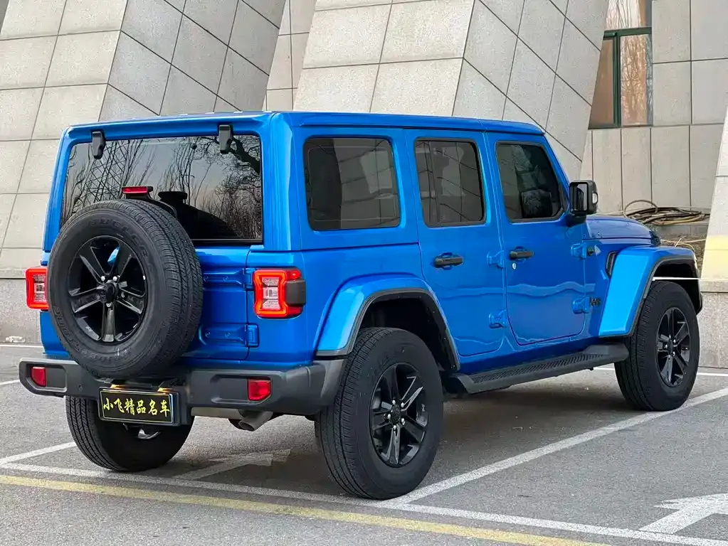 Jeep Wrangler 2023 из CN, фото 4