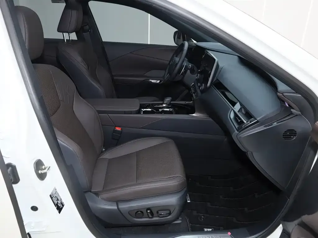 Lexus RX 2026 из CN, фото 4