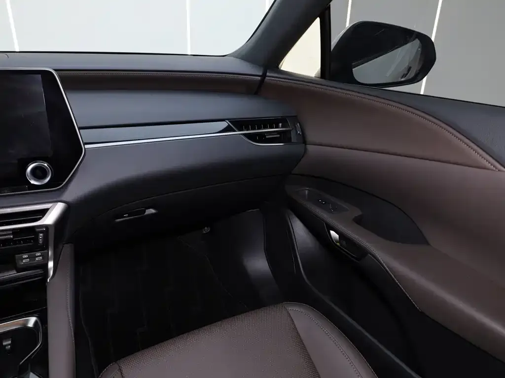 Lexus RX 2026 из CN, фото 3