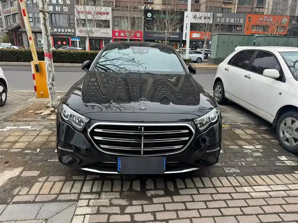 Mercedes-Benz E-Class 2025 из CN, фото 1